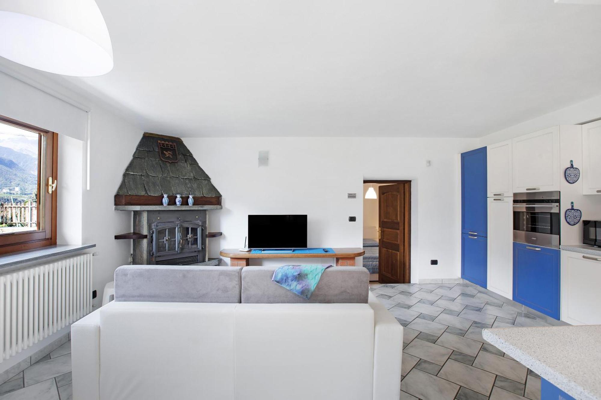 Casa Sabrina - Appartamento Blu Aosta Eksteriør bilde